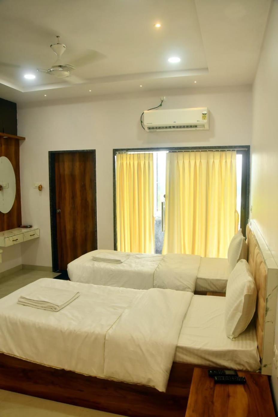 Ajanta Hill Resort Fardapur Phardāpur Exteriör bild