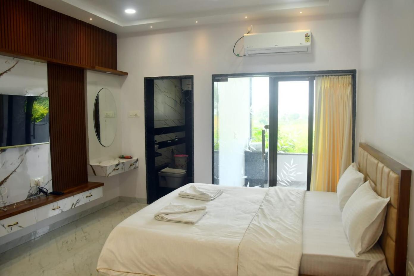 Ajanta Hill Resort Fardapur Phardāpur Exteriör bild